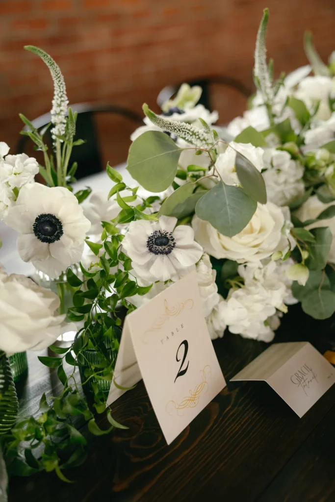 Table florals at UNION