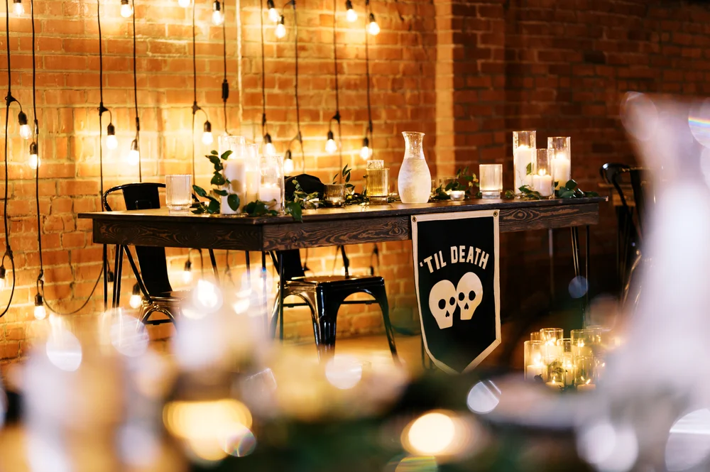 Head table with market lighting at UNION in Kansas City, MO